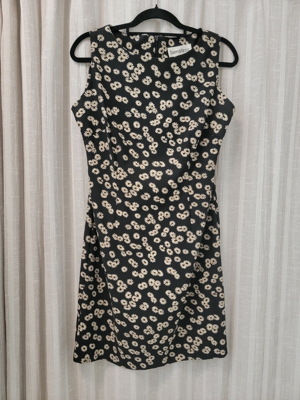 Danny & Nicole Black Midi Dress with Cream Daisy Pattern